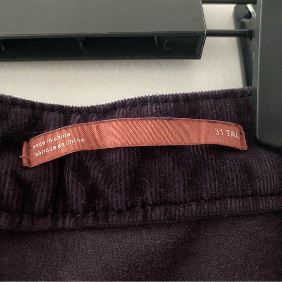 Plum/Eggplant Anthropologie Pilcro Mid Rise Corduroy Skinny Legging Pants - Picture 16 of 16